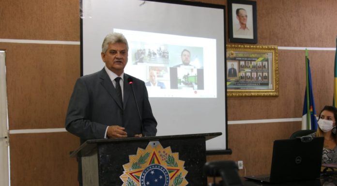 Prefeito de Lagoa Grande anuncia sucessão democrática por pesquisa popular