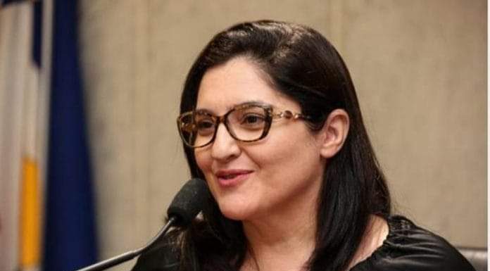 Deputada Dulci pede prorrogação do Auxílio Emergencial ao Congresso Nacional