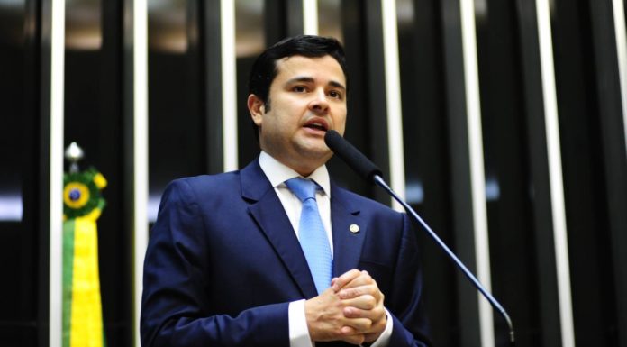 Governo Federal atende solicitação de Eduardo da Fonte e inclui idosos e deficientes como prioridade em vacinação contra covid-19