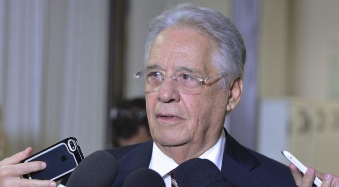 FHC diz preferir que o PSDB enfrente Bolsonaro em 2022