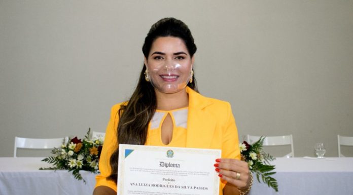 Prefeita Ana Passos é diplomada em Sento-Sé