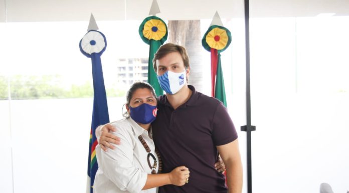 Marciana Freire: Com um pé no legislativo e o outro no governo