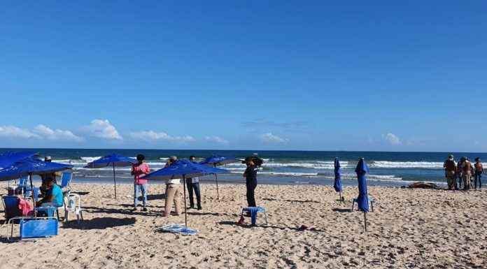 Ataque a tiros deixa quatro mortos e dois feridos na praia de Jaguaribe, em Salvador