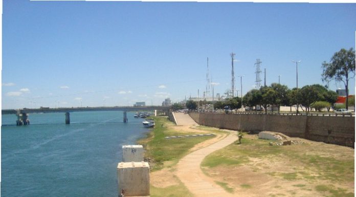 Afogamento: Casal é socorrido por Bombeiros; Ilha do Fogo e Orla II em Juazeiro tem serviço de prevenção