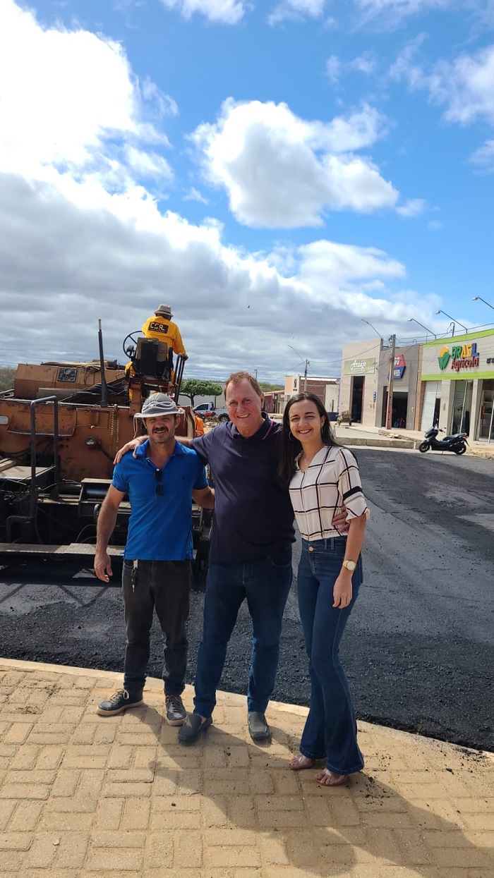 Lagoa Grande (PE): Vice-prefeita, Catharina Garziera (PSB) enaltece ações do seu grupo político em Jutaí. “Eita que Jutaí está ficando linda”