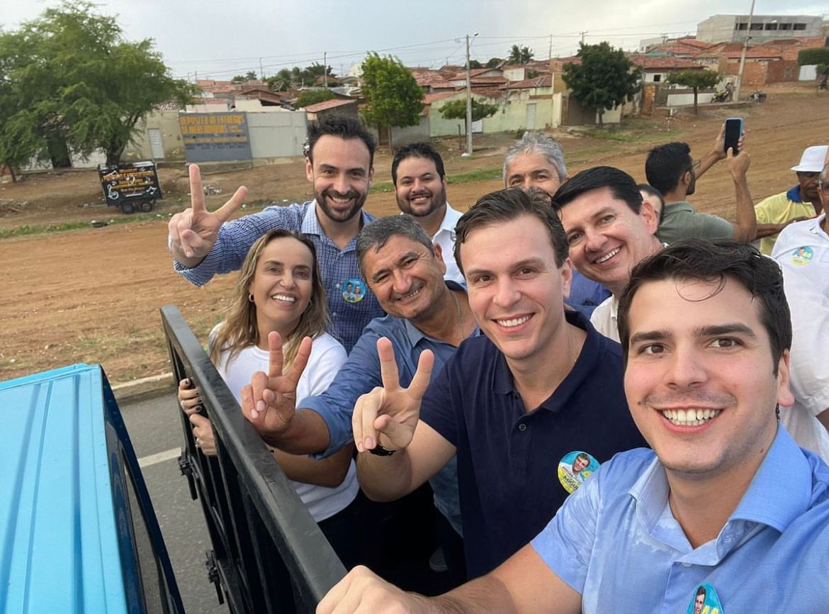 Ao lado de Miguel Coelho e Antônio, George Duarte promove grande ato de campanha em Santa Maria da Boa Vista