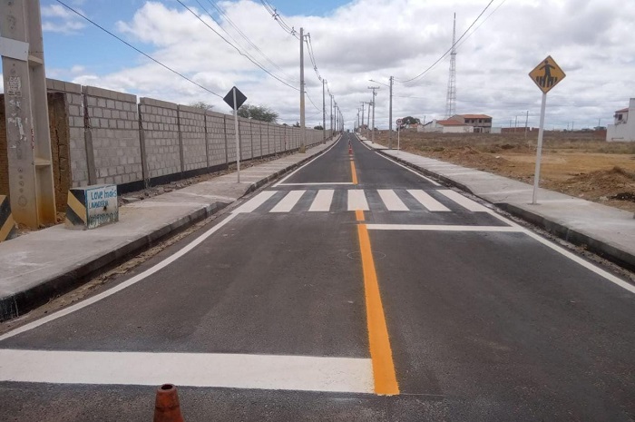 Serviço de sinalização é concluído no mais novo corredor de ônibus do bairro Jatobá em Petrolina