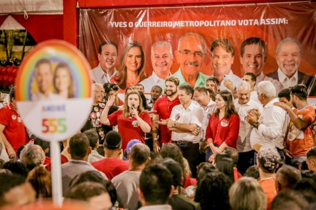 Marília Arraes e André de Paula participam da inauguração do comitê Litoral Norte em Igarassu