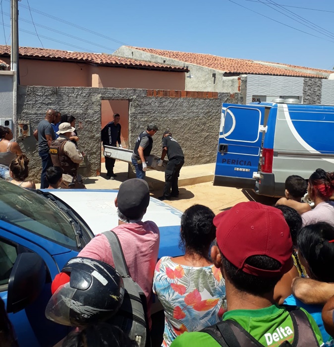 Tragédia no bairro Parque Residencial em Juazeiro (BA). Marido mata esposa e depois comete suicídio