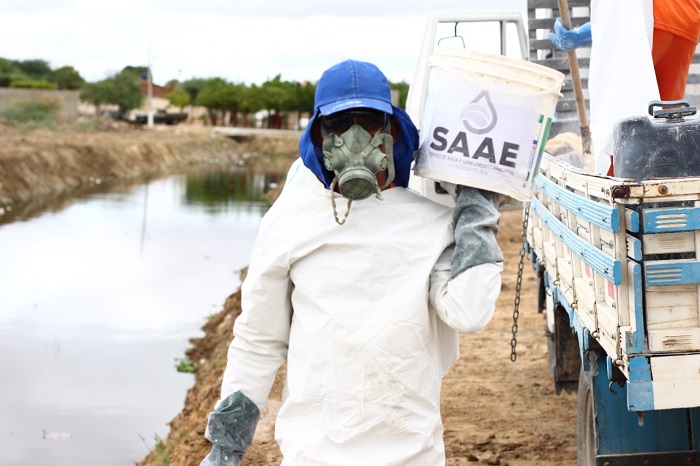 SAAE Juazeiro conclui limpeza de mais um canal