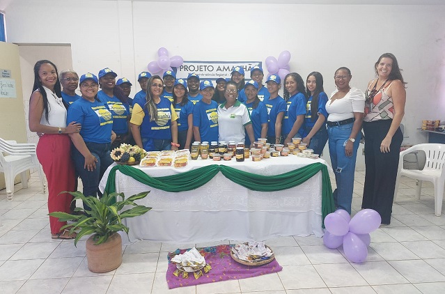 Projeto Amanhã capacita mulheres e jovens de município no sertão pernambucano para produção de geleias