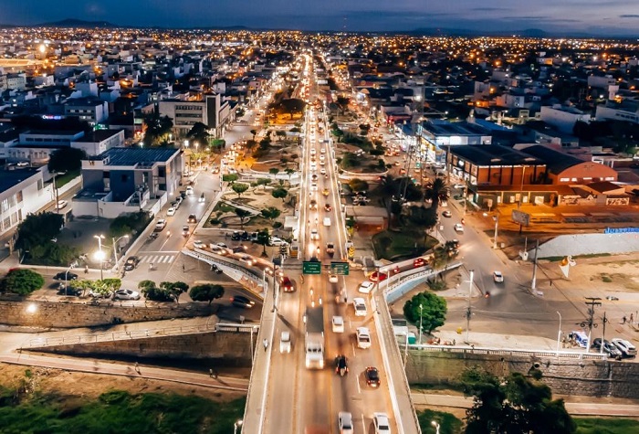 Prefeita Suzana Ramos destaca ações da atual gestão para retomada da obra da Travessia Urbana em Juazeiro