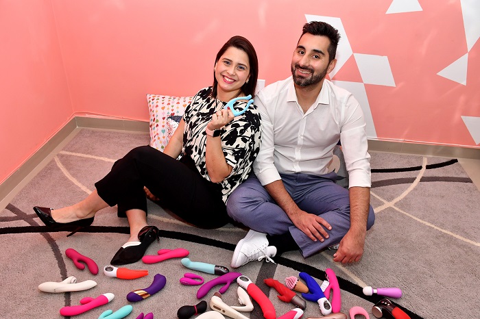 10 coisas que você deve experimentar pelo menos uma vez no sexo , por Natali Gutierrez e Renan de Paula