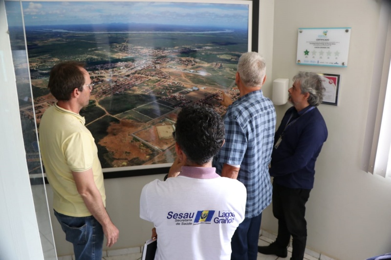 Parceria entre prefeitura e Compesa beneficia os bairros de Lagoa Grande (PE) com água nas torneiras de domingo a domingo