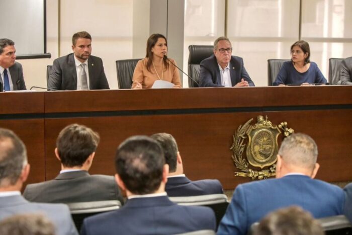 Raquel Lyra pede autorização de empréstimo de R$ 3,4 bilhões para Assembleia Legislativa