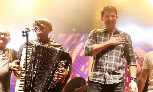 Simão Durando divulga programação do São João dos bairros e outras atrações