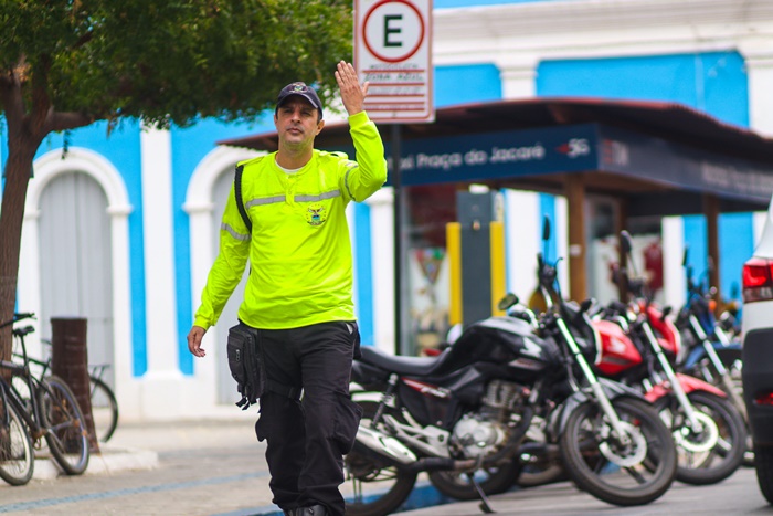 Prefeitura de Juazeiro intensifica fiscalização no trânsito após suspensão da Zona Azul