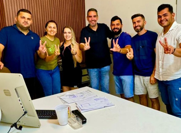 Fortalecendo alianças: Família Coelho apoia pré-candidatura de Anísio Viana em Casa Nova