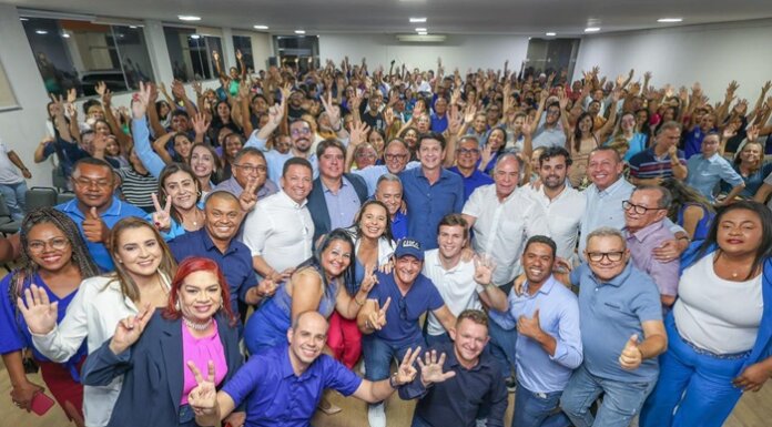 Coluna do Blog: Simão Durando consolida ampla aliança política para reeleição em Petrolina