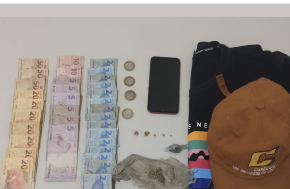 Polícia Militar prende suspeito de tráfico de drogas em Juazeiro