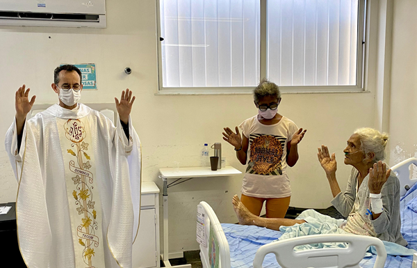 Hospital Regional de Juazeiro celebrou Dia de Santa Dulce dos Pobres com agenda especial