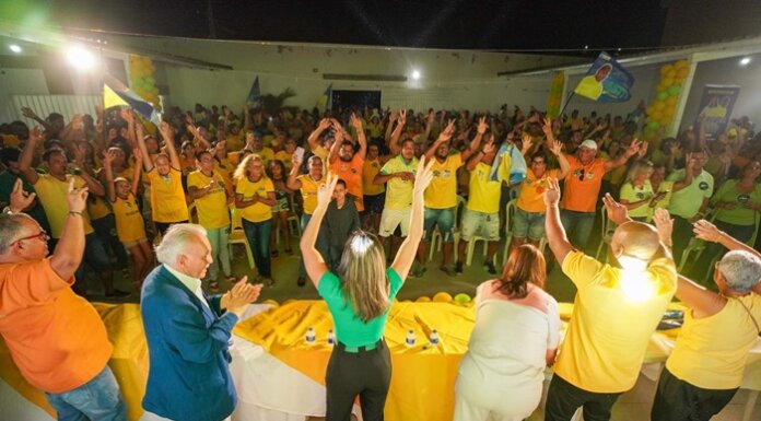 Suzana Ramos inicia campanha de reeleição com visitas por Juazeiro, destacando avanços e ouvindo eleitores