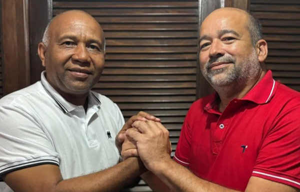 Humberto Mendes anuncia Jenner Bedor como candidato a vice-prefeito em Santa Maria da Boa Vista