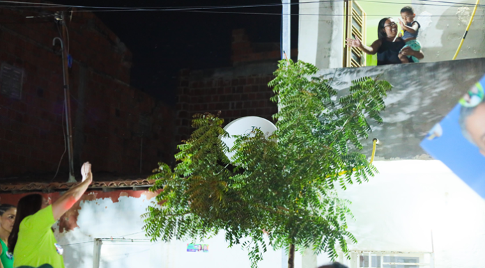 Suzana Ramos é recebida com festa no bairro Novo Encontro