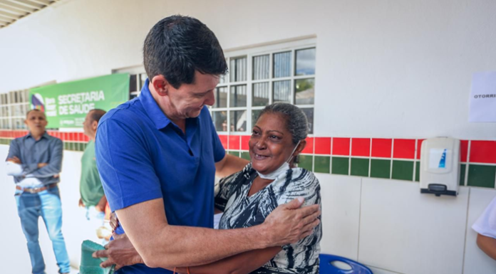 Simão afirma que vai implantar 4 policlínicas e novas UBS nos bairros de Petrolina