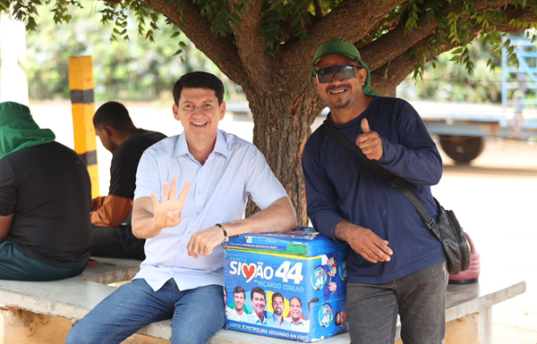 Simão visita fazendas na área irrigada e participa de duas caminhadas nesta quarta