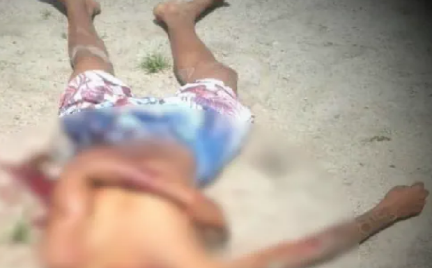 Jovem é morte em via pública