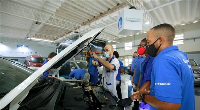 SENAI abre processo seletivo para mais de 1.000 vagas gratuitas de Cursos Técnicos em toda a Bahia; Tem vaga para Juazeiro