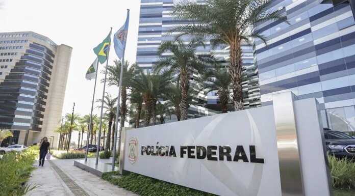 PF indicia Bolsonaro, Braga Netto, Heleno, Ramagem, Valdemar e mais 32 em inquérito sobre tentativa de golpe