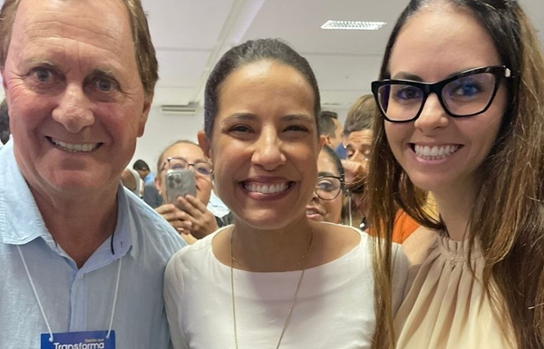 Catharina Garziera (PSB), prefeita eleita de Lagoa Grande, participa de seminário de novos Gestores em Gravatá