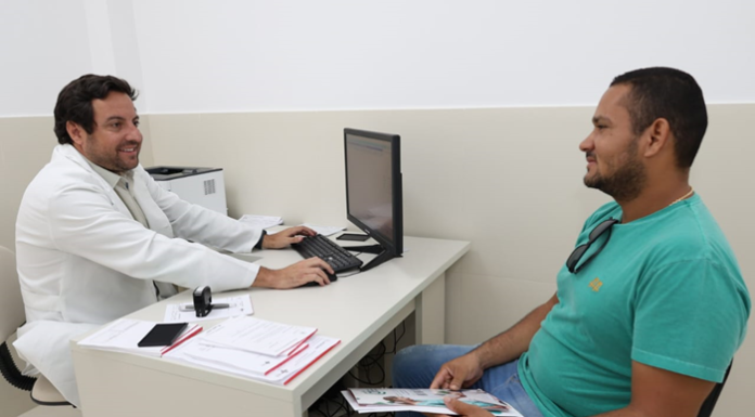 Hospital Municipal de Petrolina realizou Ação Novembro Azul para conscientizar homens sobre a prevenção do câncer de próstata