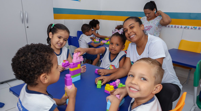 Petrolina se destaca entre os municípios de Pernambuco e do país com as melhores práticas na Educação Infantil