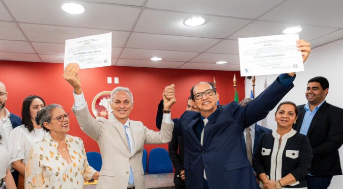 Em Vitória, Paulo Roberto e Edmo Neves são diplomados para mais um mandato