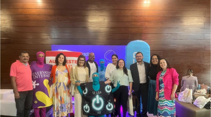 Petrolina recebe certificado por boas práticas desenvolvidas para reduzir transmissão de HIV