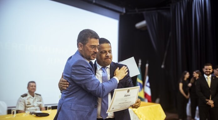 Laércio Júnior e Elizeu Rios são diplomados para liderar a Prefeitura de Senhor do Bonfim por mais quatro anos