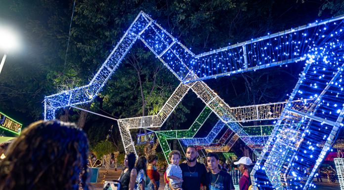 Natal Iluminado em Senhor do Bonfim traz programação diversificada e Bonfim Moto Fest neste fim de semana