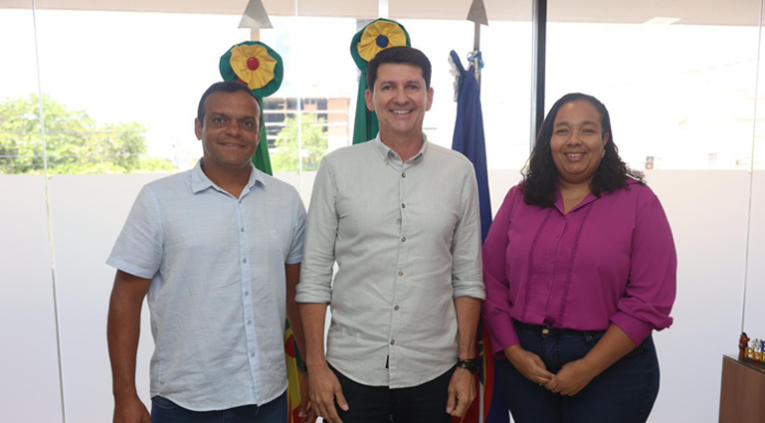 Simão Durando escala William Lima, ex-treinador do Petrolina, como novo secretário executivo de Esporte