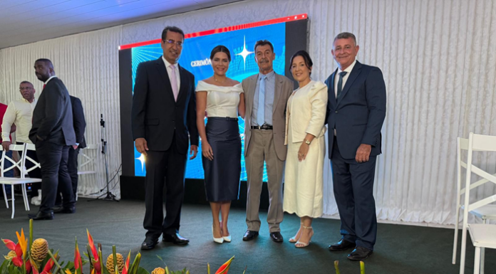 Juvenilson Passos destaca continuidade e fortalecimento político durante posse de Giselda Carvalho como prefeita de Sento-Sé