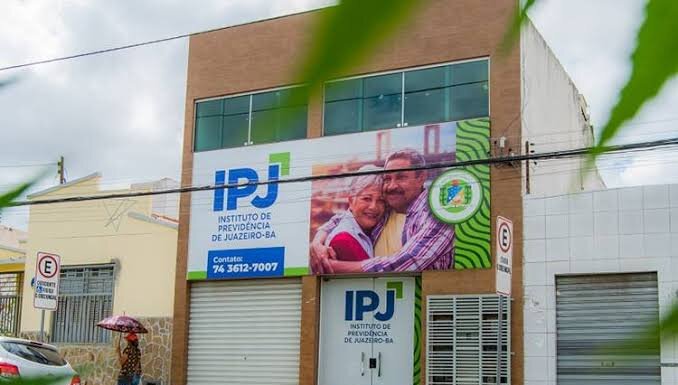 Dinheiro na conta: Instituto de Previdência de Juazeiro antecipa pagamento de aposentados e pensionistas