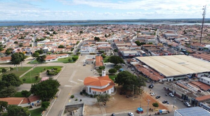 Prefeitura de Casa Nova inicia investigação sobre alienação de terreno no centro da cidade