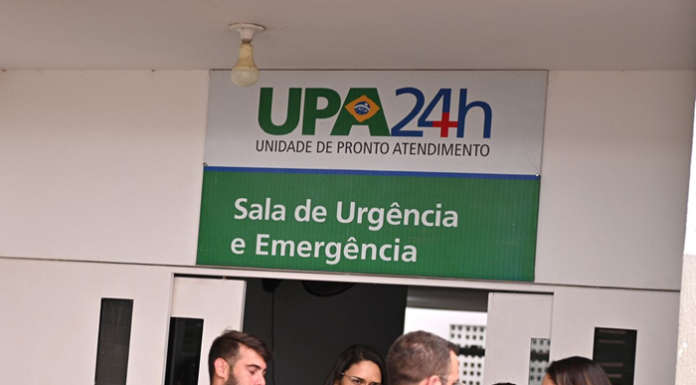 UPA de Juazeiro atende mais de 100 pacientes em 24 horas e mantém os serviços normalmente, apesar de infiltrações no prédio pela água da chuva