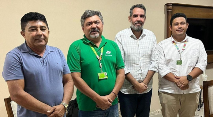 Prefeito de Casa Nova anuncia melhorias na iluminação pública e parcerias com a Coelba