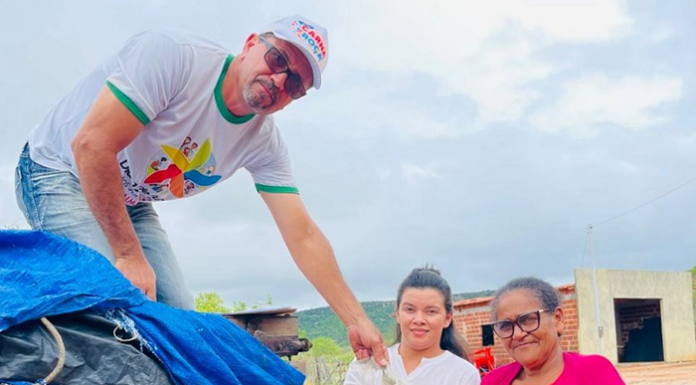 Prefeitura de Sento-Sé entrega cestas básicas do programa Bahia Sem Fome para famílias em situação de vulnerabilidade
