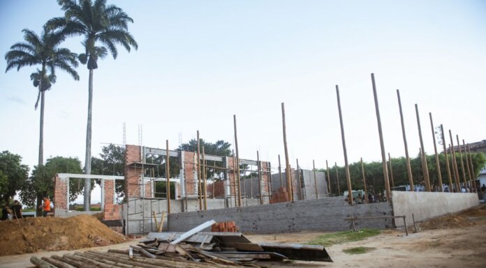 Prefeitura de Senhor do Bonfim dá ordem de serviço para a construção do Centro Educacional de Convivência da Escola Antônio Bastos de Miranda em Missão do Sahy