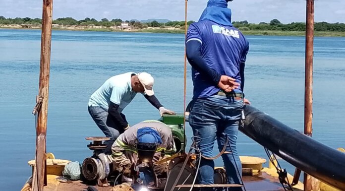 SAAE EXECUTA SERVIÇO PREVENTIVO NA CAPTAÇÃO DA CIDADE