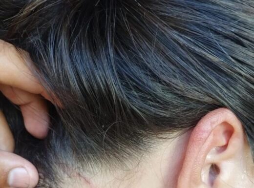 Mulher é atacada com golpe de faca por homem em situação de rua, em Juazeiro